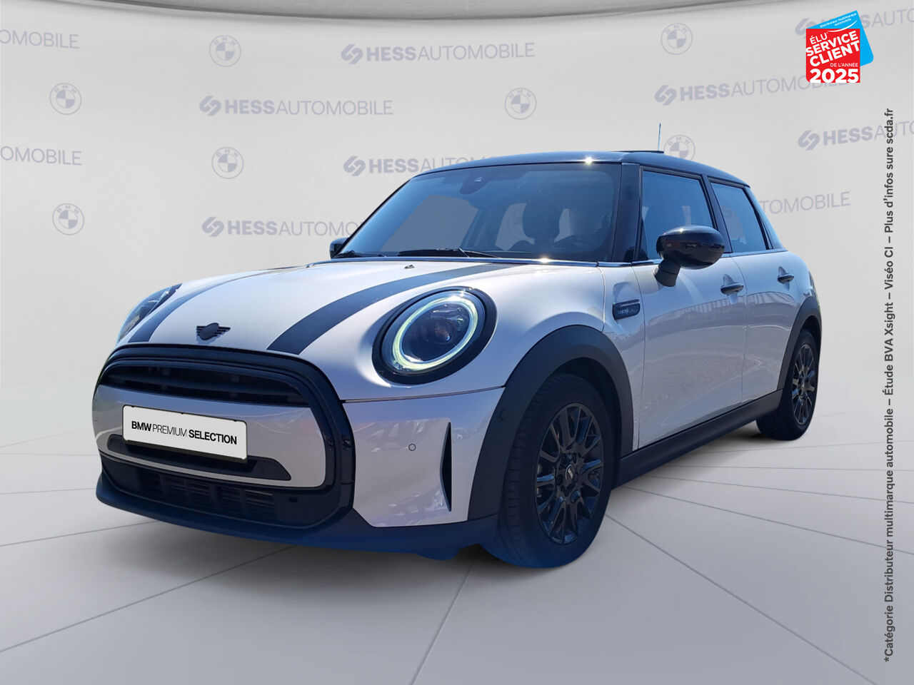 Véhicule d'occasion MINI MINI 5 PORTES COOPER 136CH EDITION CAMDEN BVA7 TOUVRANT SIEGE CHAUF GPS chez BMW Lons le Saunier