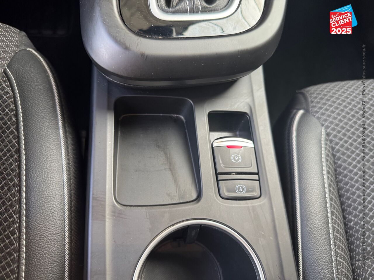 Véhicule d'occasion RENAULT ARKANA 1.3 TCE MILD HYBRID 140CH TECHNO EDC -22 chez HESS Automobile