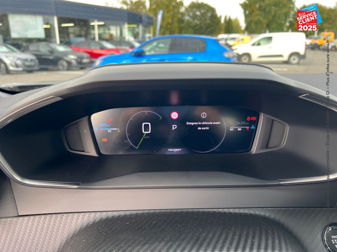 chez Peugeot Reims