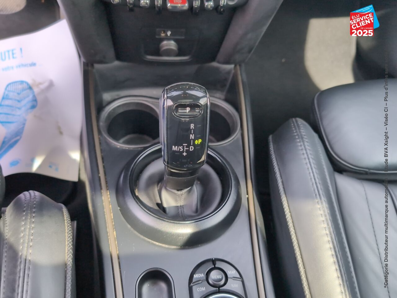 Véhicule d'occasion MINI COUNTRYMAN COOPER 136CH NORTHWOOD TPANO SIEGES CUIR CAMERA chez BMW Pontarlier