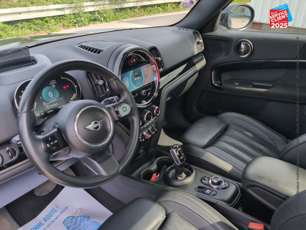 Véhicule d'occasion MINI COUNTRYMAN COOPER 136CH NORTHWOOD TPANO SIEGES CUIR CAMERA chez BMW Pontarlier