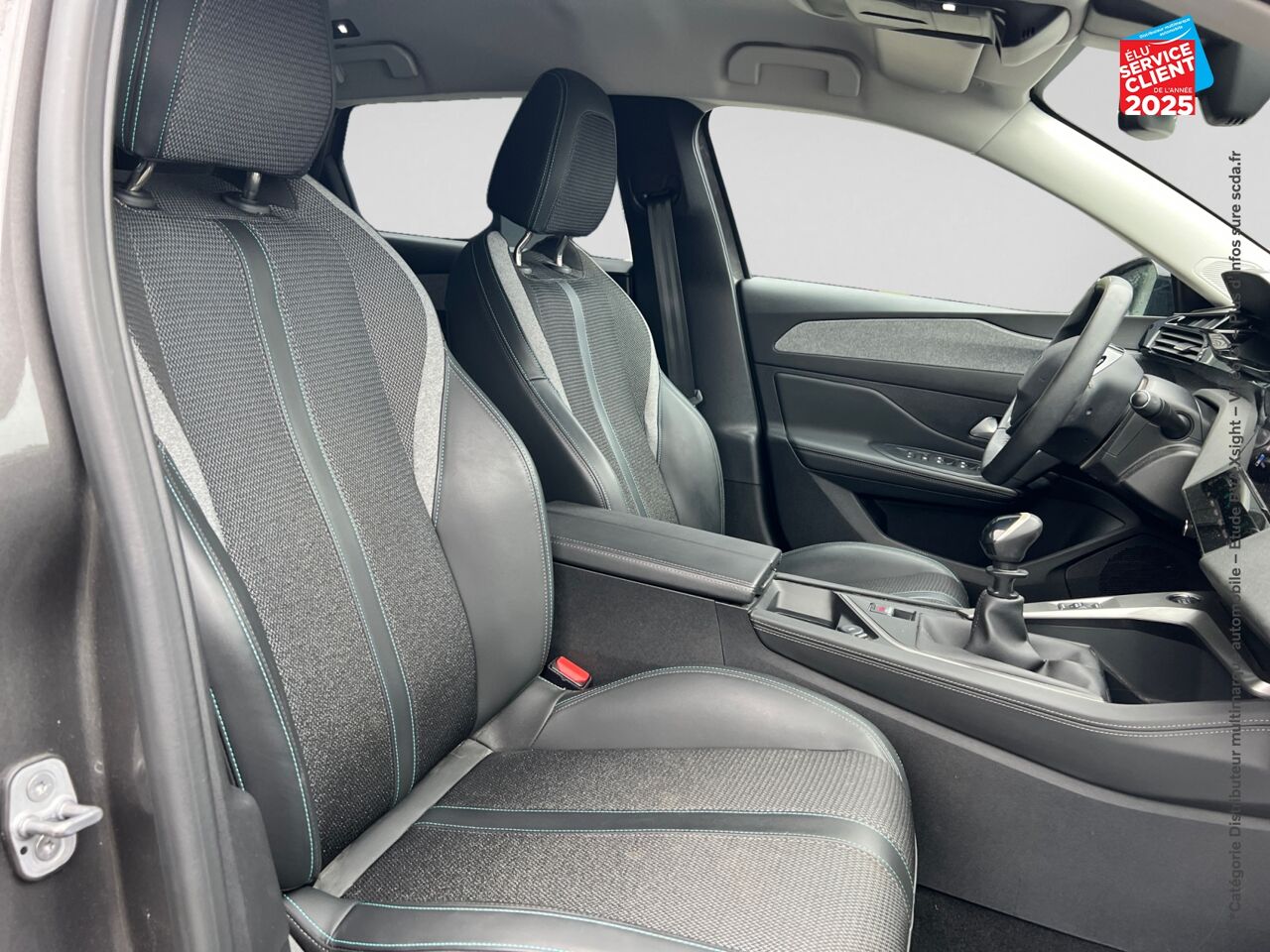 Véhicule d'occasion PEUGEOT 308 SW 1.2 PURETECH 130CH SS ALLURE PACK chez Toyota Thionville