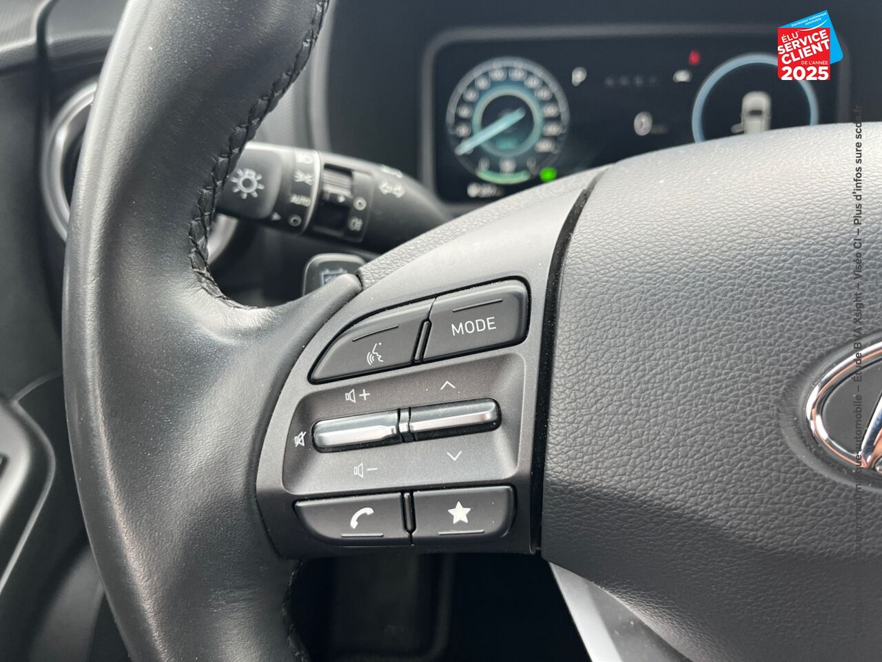 Véhicule d'occasion HYUNDAI KONA ELECTRIC 39KWH - 136CH INTUITIVE chez Hyundai Epernay