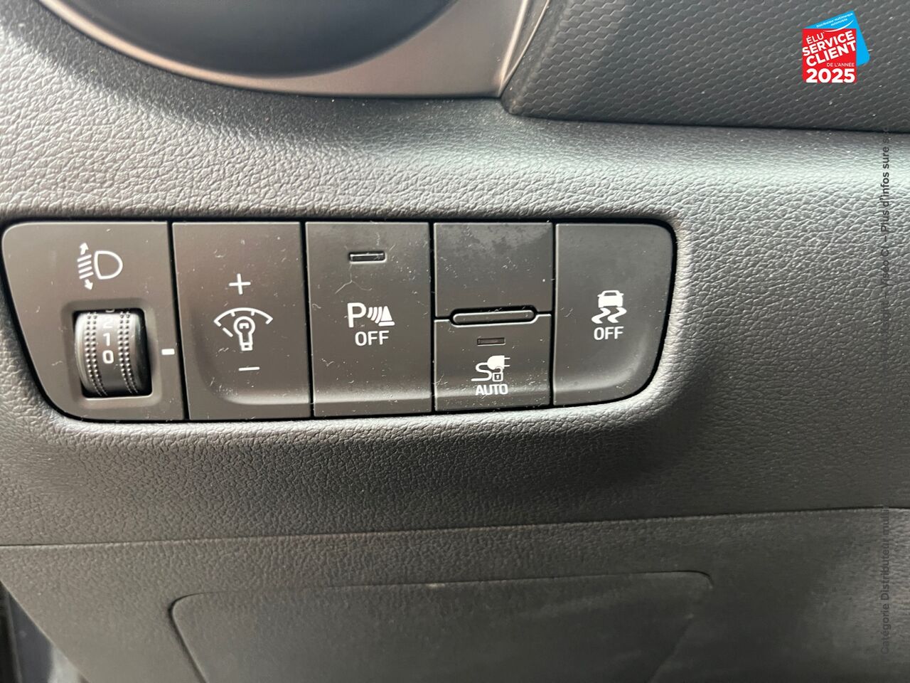 Véhicule d'occasion HYUNDAI KONA ELECTRIC 39KWH - 136CH INTUITIVE chez Hyundai Epernay