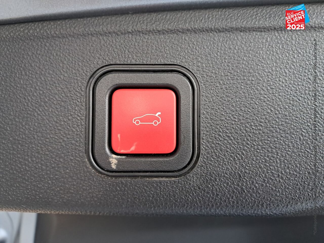 Véhicule d'occasion JEEP AVENGER ELECTRIQUE 156CH 115KW 1ST EDITION chez Nissan Haguenau