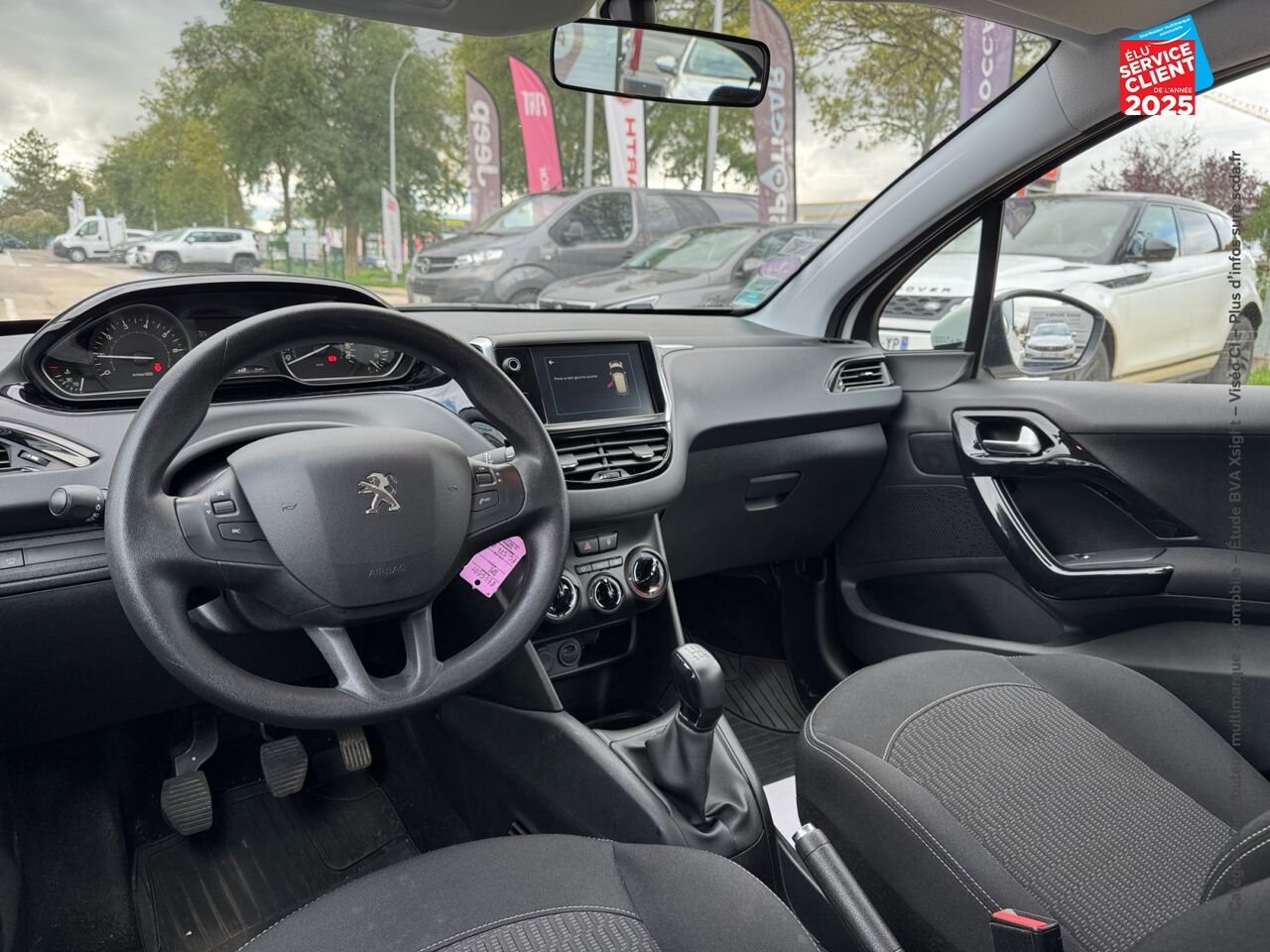 chez Peugeot Reims