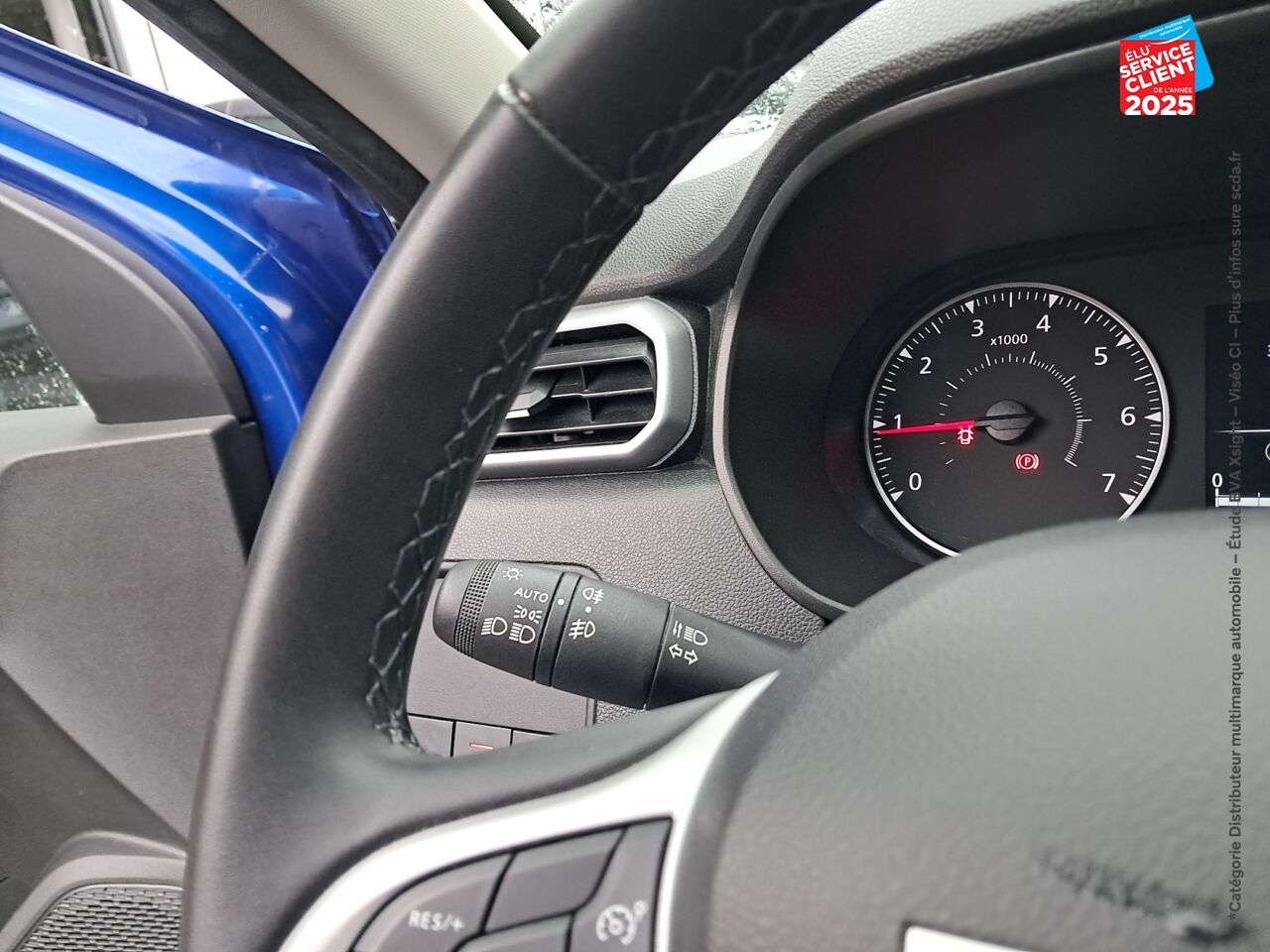 Véhicule d'occasion DACIA DUSTER 1.3 TCE 150CH FAP JOURNEY 4X2 EDC chez Hyundai Epernay