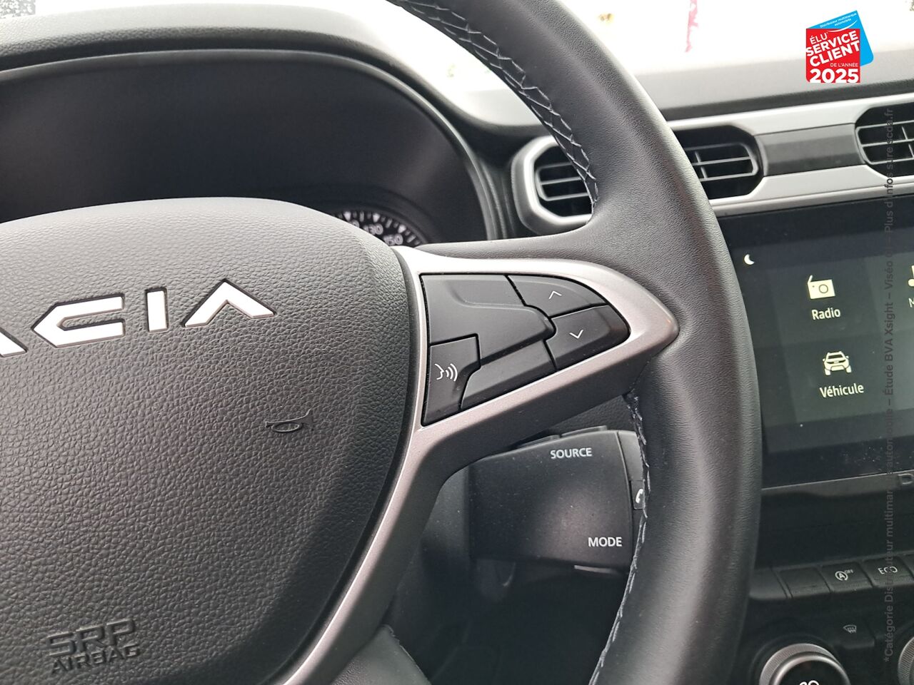 Véhicule d'occasion DACIA DUSTER 1.3 TCE 150CH FAP JOURNEY 4X2 EDC chez Hyundai Epernay