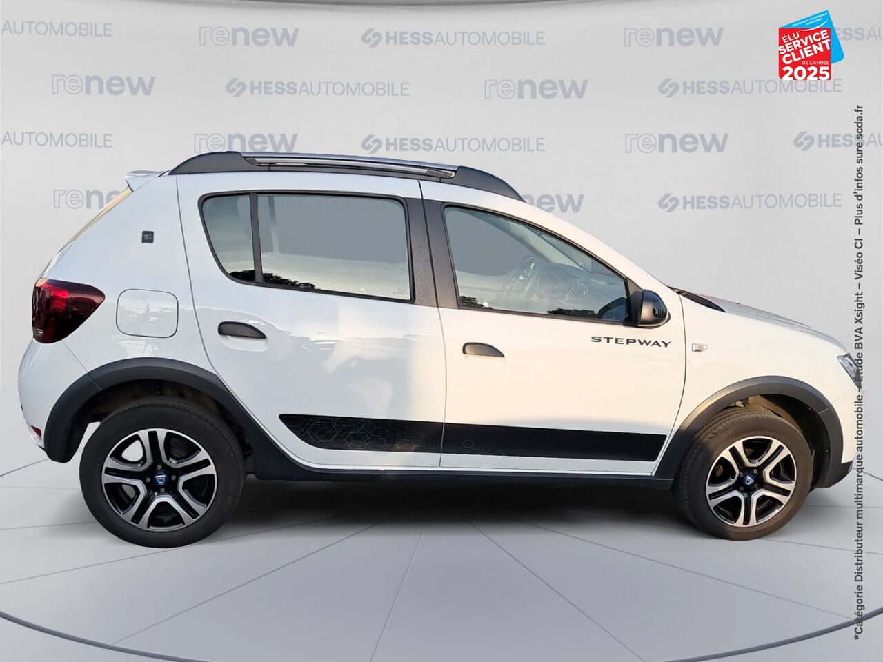 Véhicule d'occasion DACIA SANDERO 1.0 TCE 100CH 15 ANS chez Toyota Saint Dizier