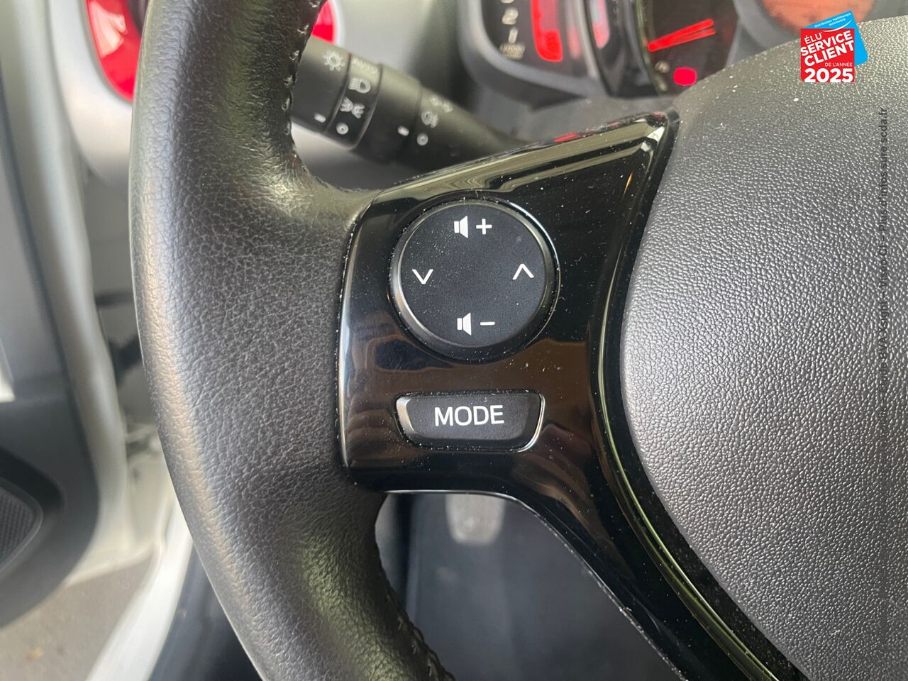 Véhicule d'occasion TOYOTA AYGO 1.0 VVT-I 69CH X-PLAY 3P chez Toyota Saint Dizier