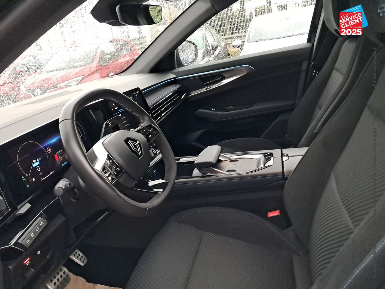 Véhicule d'occasion RENAULT ESPACE 1.2 E-TECH FULL HYBRID 200CH ESPRIT ALPINE SIEGES CHAUF VOLANT CHAUF chez Toyota Thionville