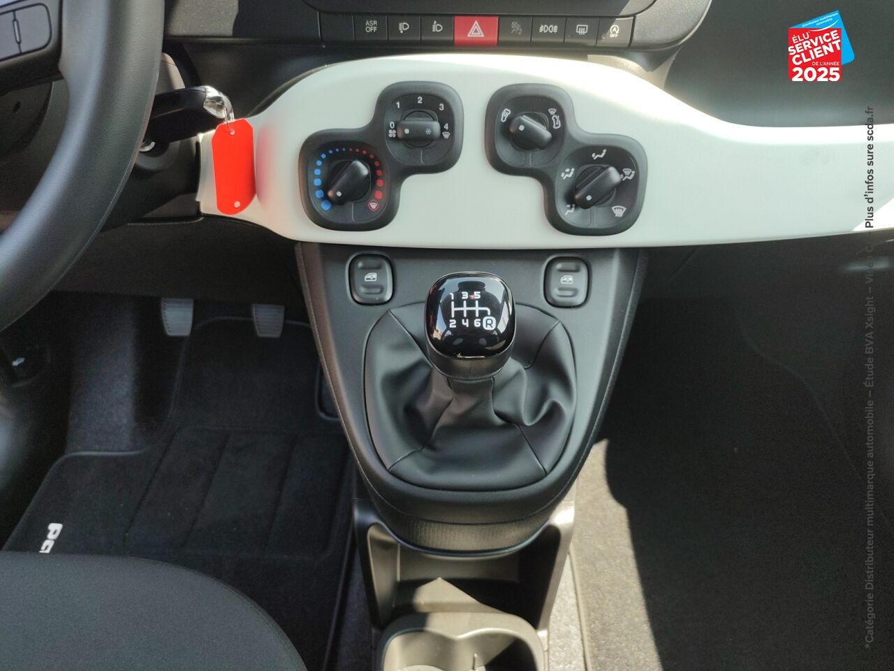 Véhicule d'occasion FIAT PANDA CLASSIC 1.0 70CH BSG SS PANDINA chez Hyundai Strasbourg
