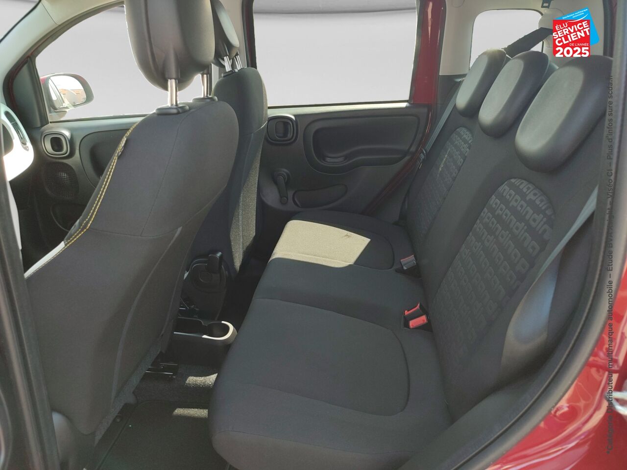 Véhicule d'occasion FIAT PANDA CLASSIC 1.0 70CH BSG SS PANDINA chez Hyundai Strasbourg