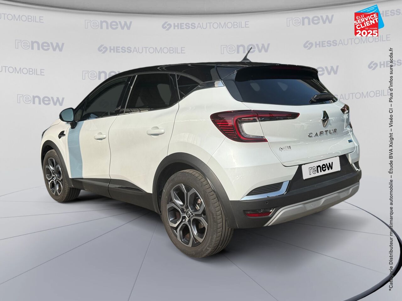 Véhicule d'occasion RENAULT CAPTUR 1.6 E-TECH HYBRIDE 145CH INTENS -21 chez Nissan Montbéliard