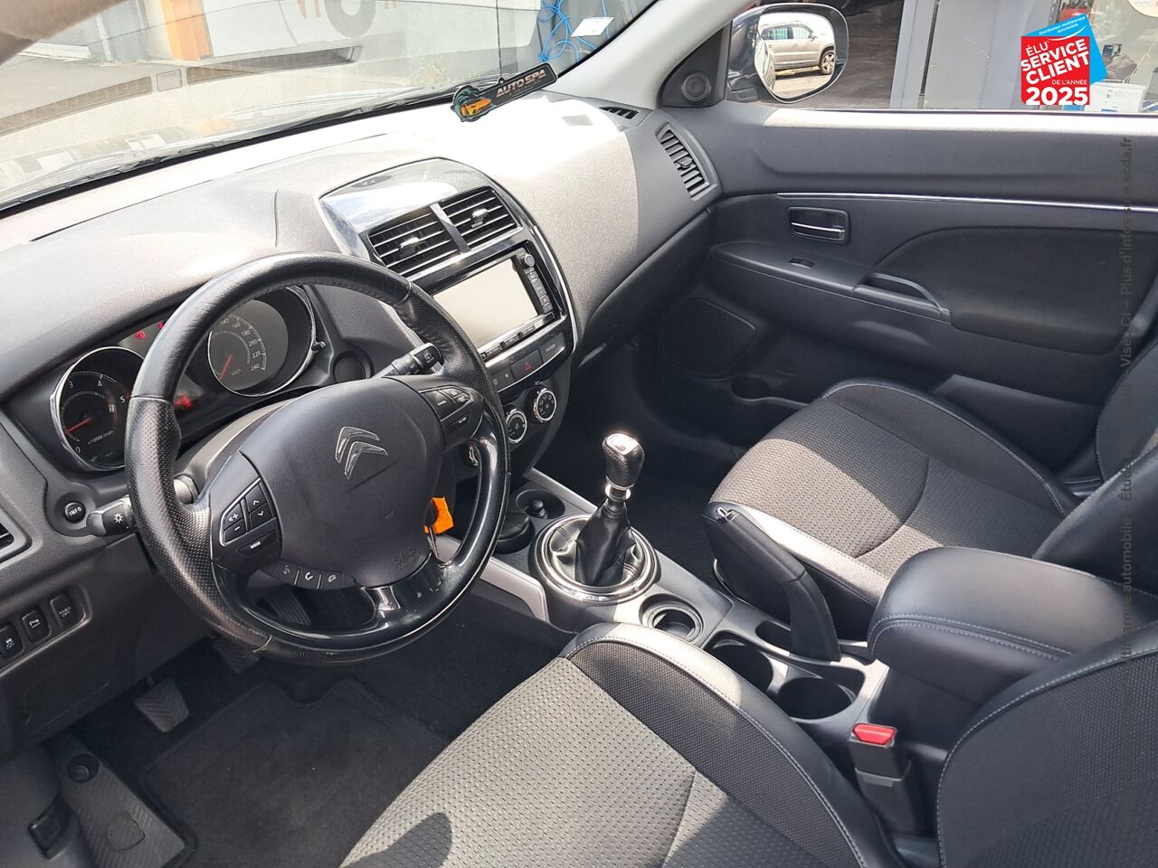 Véhicule d'occasion CITROEN C4 AIRCROSS 1.6 E-HDI115 4X2 FEEL EDITION chez Primocar