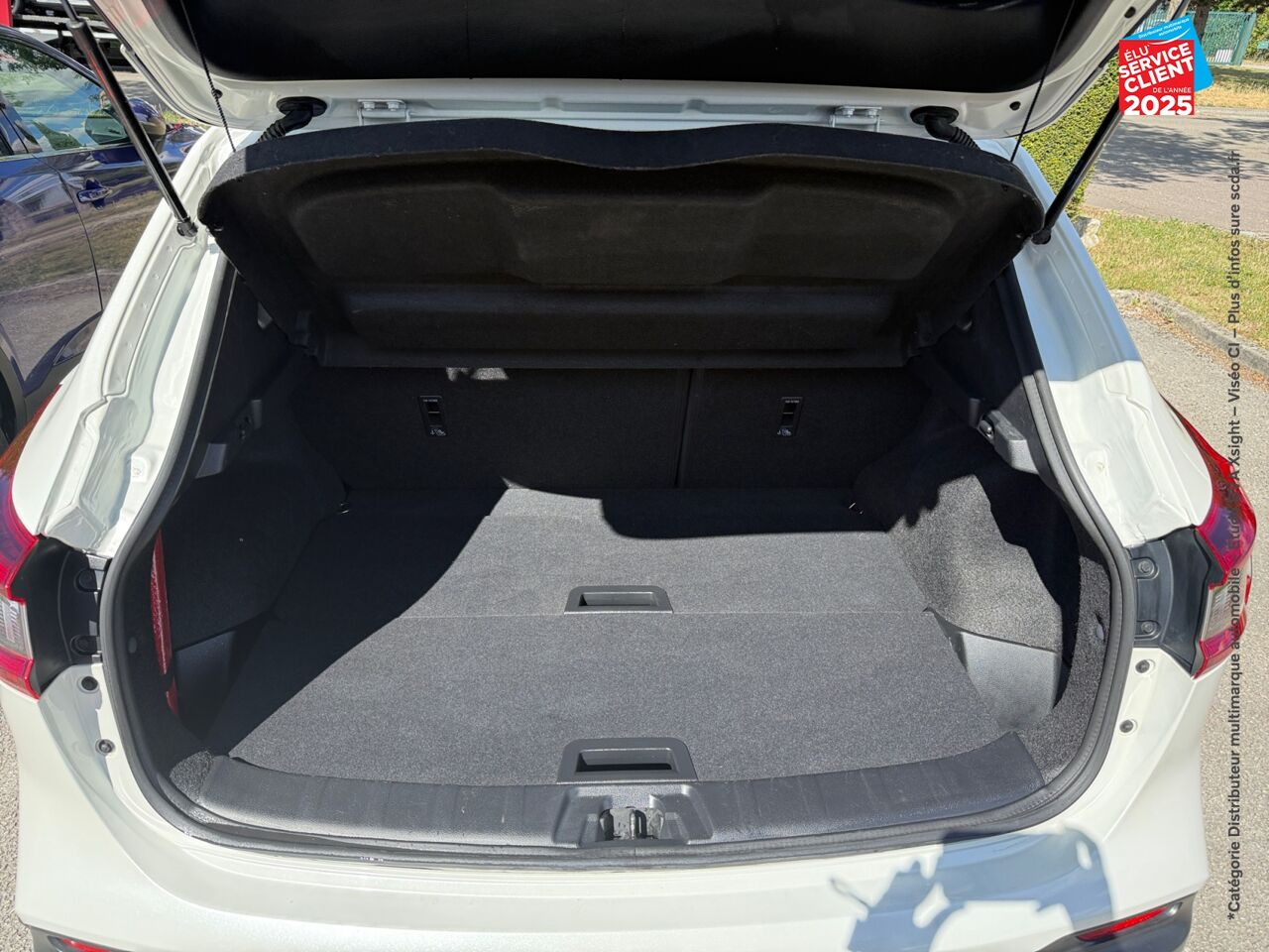 Véhicule d'occasion NISSAN QASHQAI 1.5 DCI 110CH N-CONNECTA chez Toyota Saint Dizier