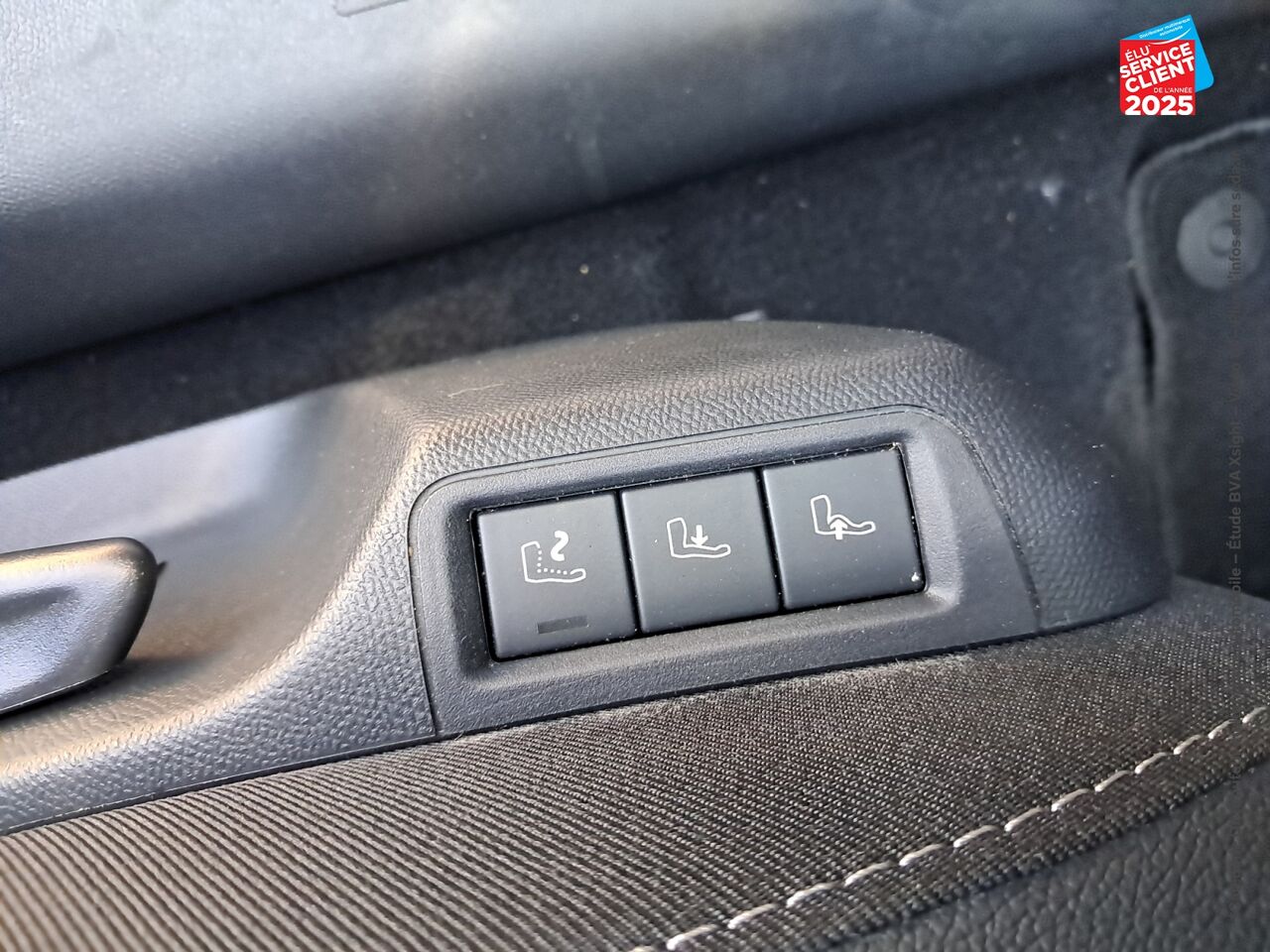 Véhicule d'occasion OPEL CORSA CORSA-E 136CH ULTIMATE GPS CAMERA CARPLAY chez Opel Bar le Duc