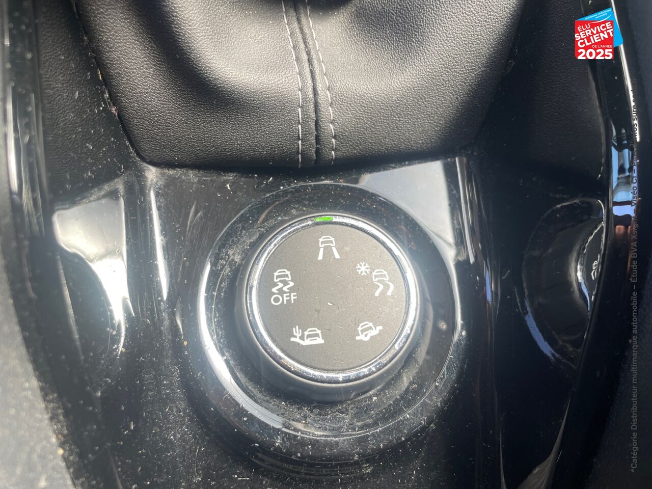 Véhicule d'occasion PEUGEOT 2008 1.2 PURETECH 130CH E6.C ALLURE SS chez Toyota Thionville