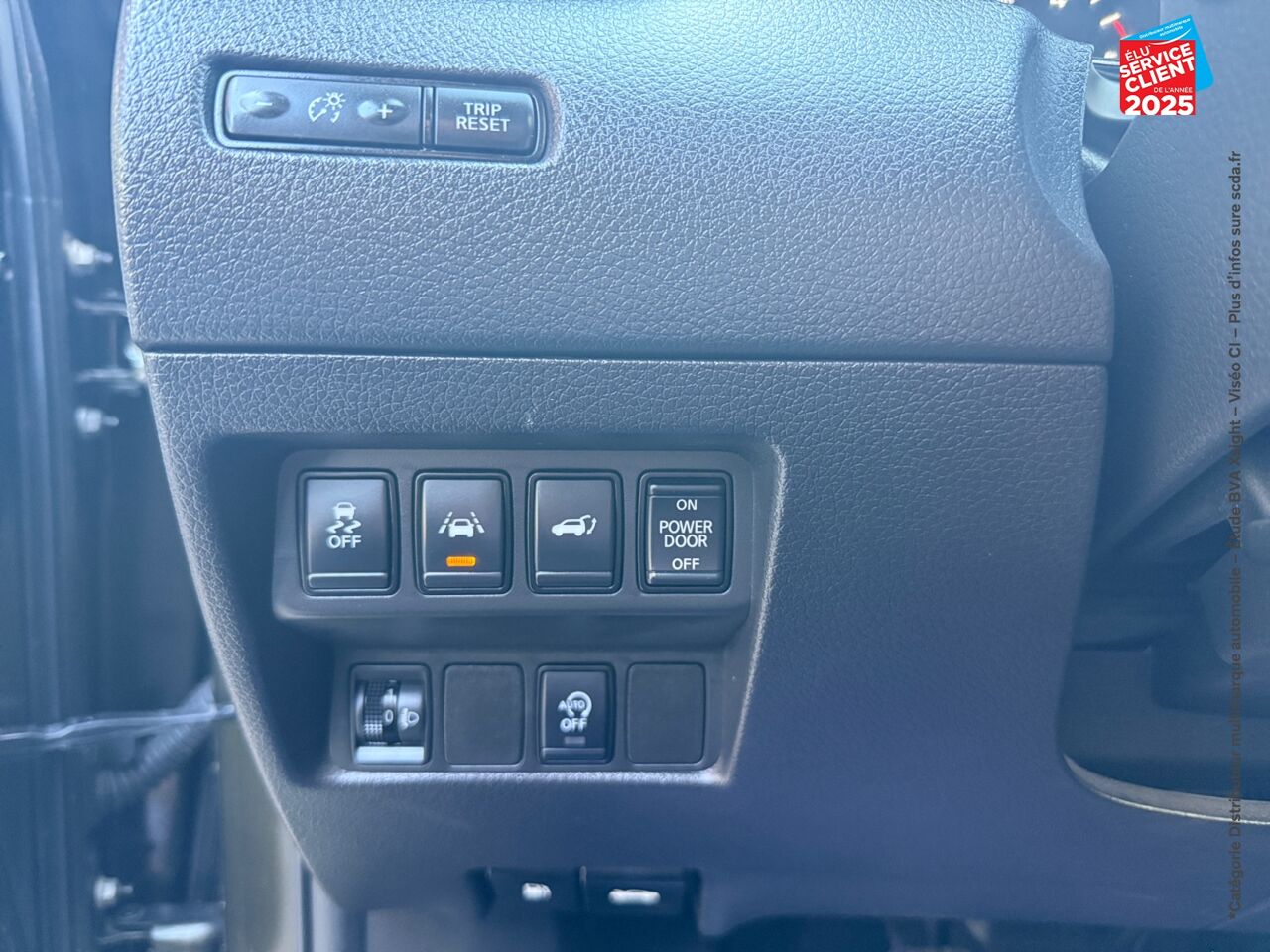 Véhicule d'occasion NISSAN X-TRAIL DCI 150CH N-CONNECTA EURO6D-T chez Hyundai Reims