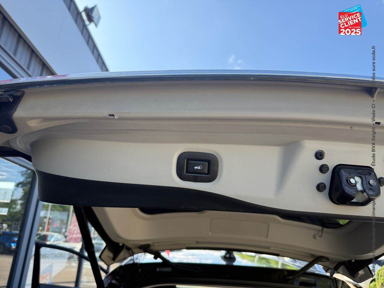 Véhicule d'occasion NISSAN X-TRAIL DCI 150CH N-CONNECTA EURO6D-T chez Hyundai Reims
