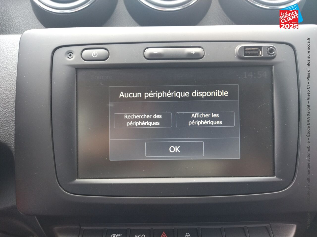 Véhicule d'occasion DACIA DUSTER 1.6 SCE 115CH ESSENTIEL 4X2 chez Toyota Saint Dizier