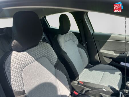 RENAULT CLIO 1.0 TCE 100CH...