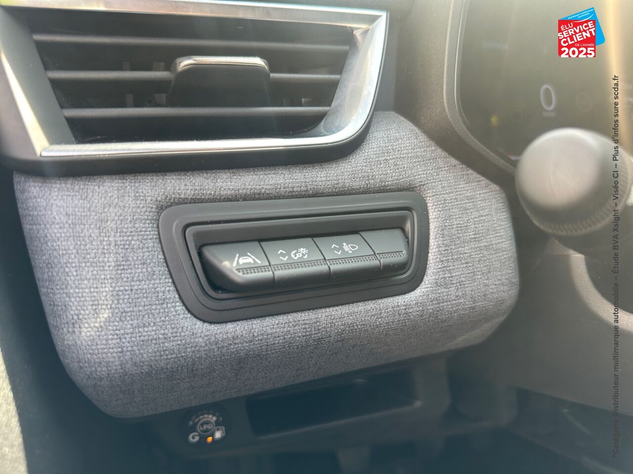 Véhicule d'occasion RENAULT CLIO 1.0 TCE 100CH EVOLUTION GPL chez Toyota Metz