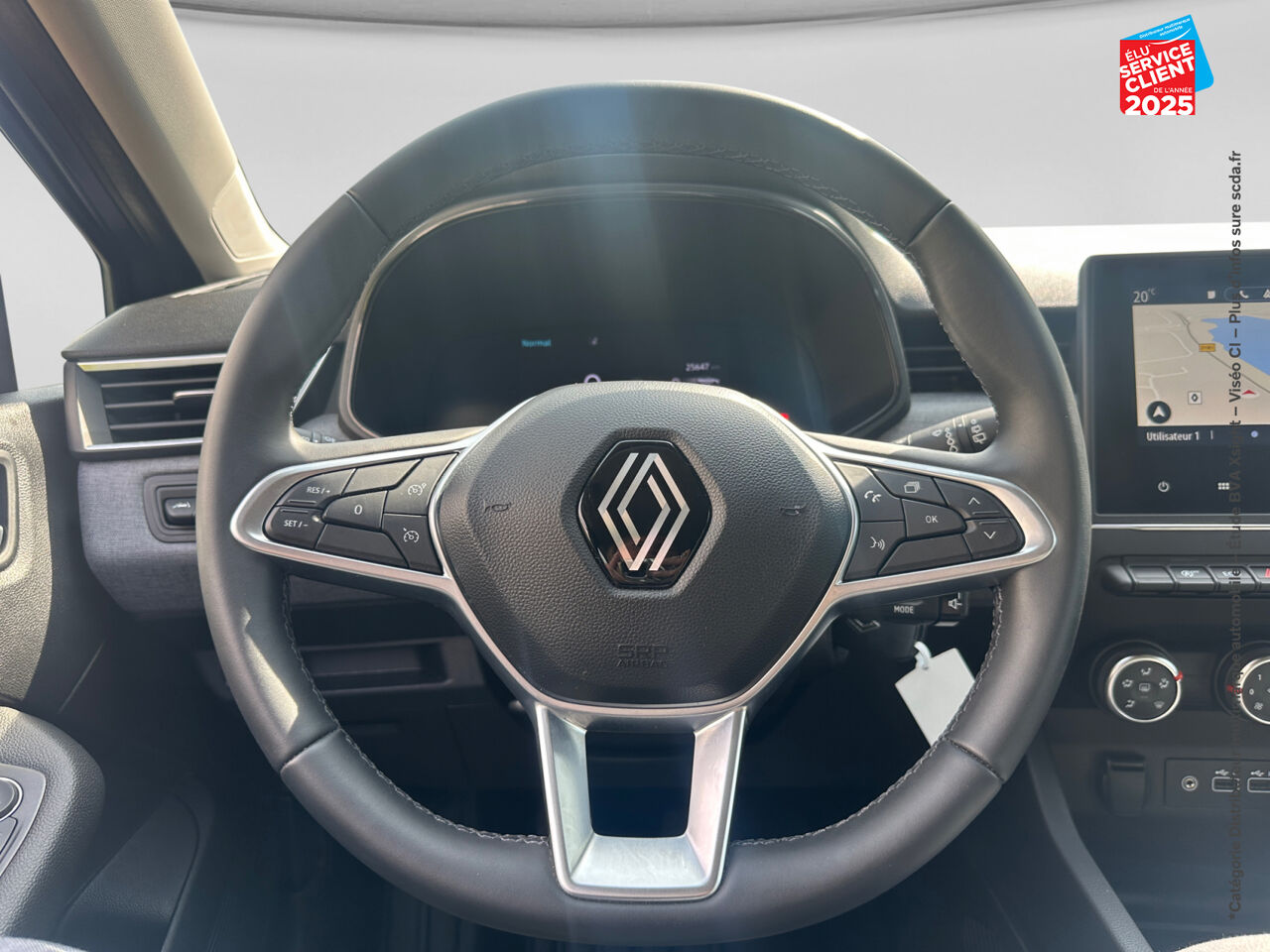 Véhicule d'occasion RENAULT CLIO 1.0 TCE 100CH EVOLUTION GPL chez Toyota Metz