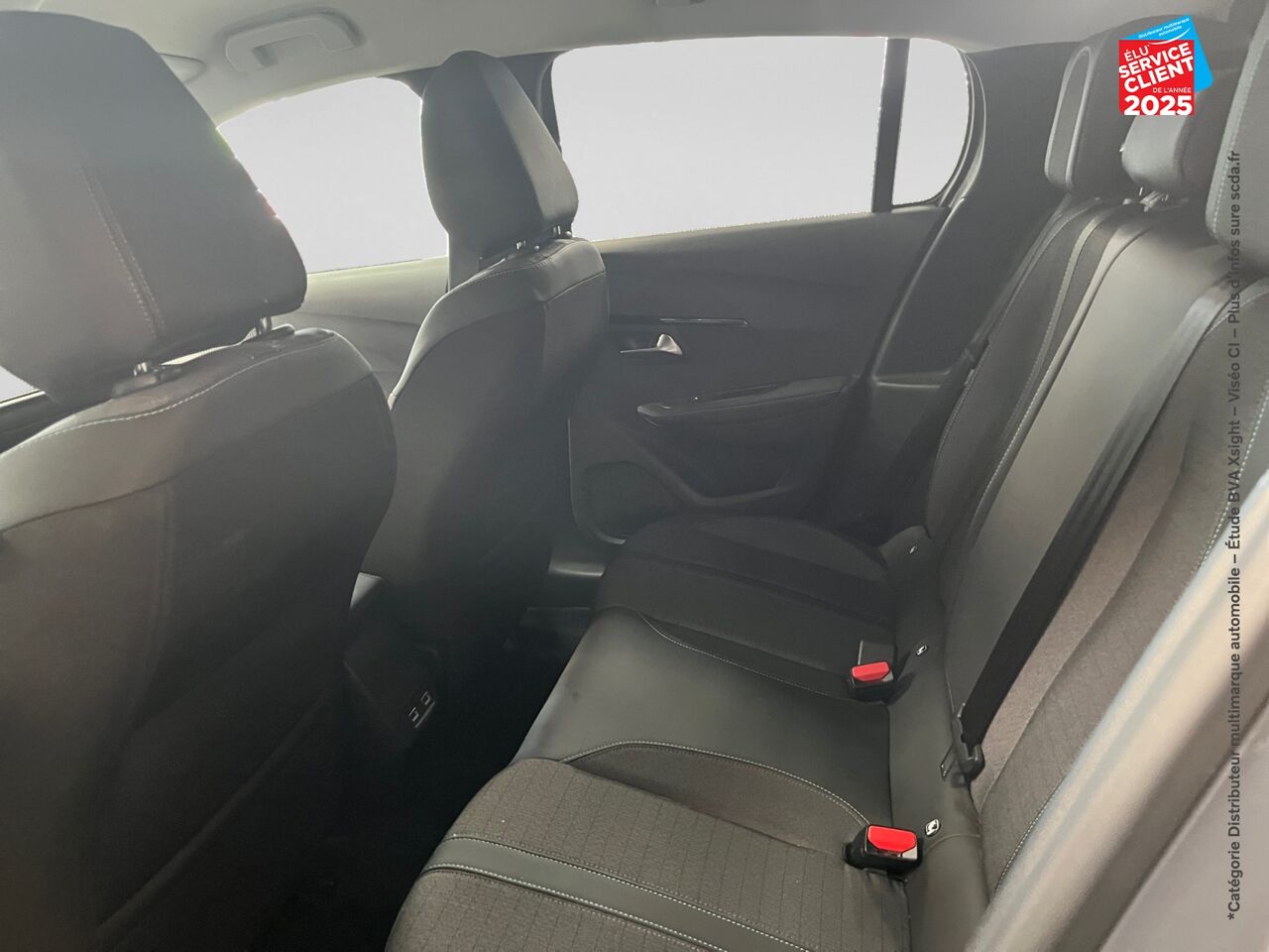Véhicule d'occasion PEUGEOT 208 1.2 PURETECH 100CH SS ALLURE 118G chez Dacia Saverne