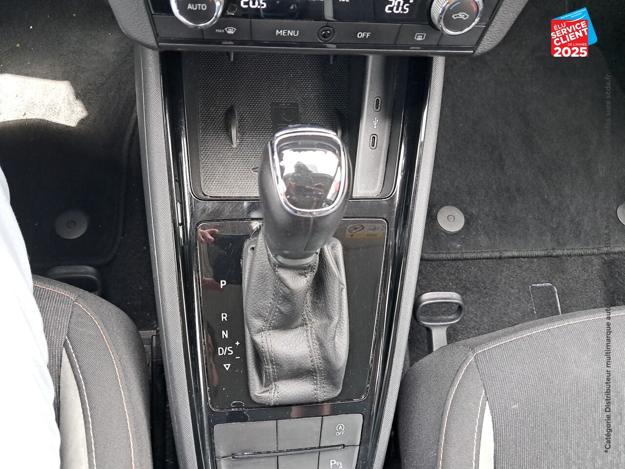 Véhicule d'occasion SKODA KAMIQ 1.0 TSI 116CH STYLE DSG7 chez Opel Verdun