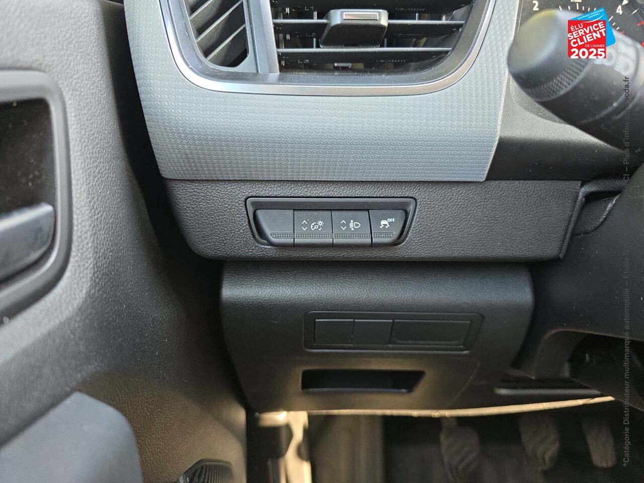 Véhicule d'occasion RENAULT KANGOO VAN 1.5 BLUE DCI 95CH EXTRA SESAME OUVRE TOI GPS CAMERA chez Renault Sélestat
