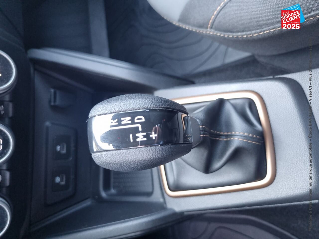 Véhicule d'occasion DACIA DUSTER 1.3 TCE 150CH FAP EXTREME 4X2 EDC CAMERA chez Renault Saint-Louis