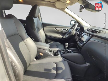 NISSAN QASHQAI 1.2 DIG-T...