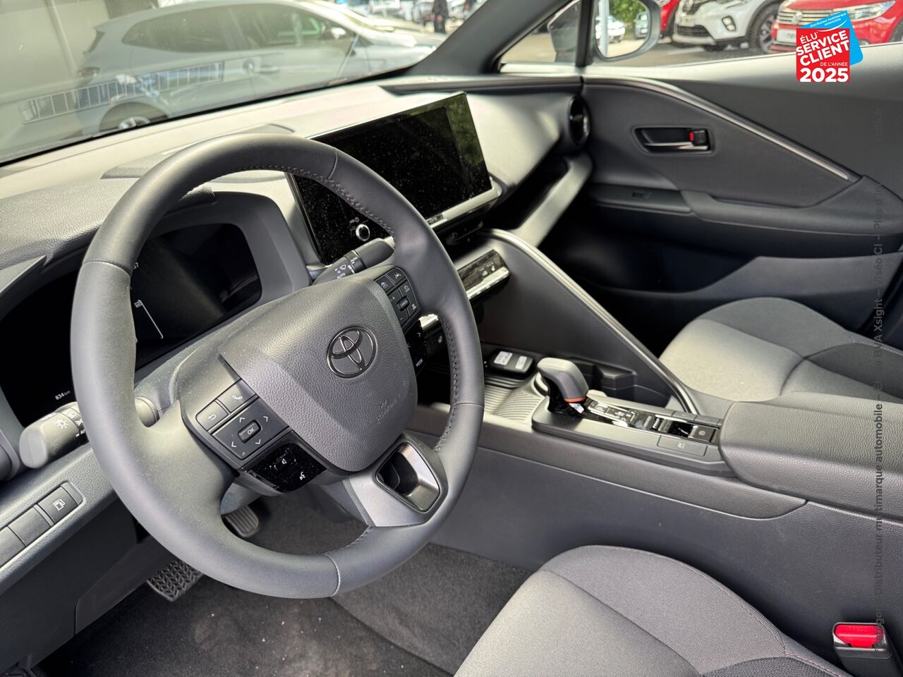 Véhicule d'occasion TOYOTA C-HR 2.0 200CH DESIGN NG23 chez Nissan Strasbourg