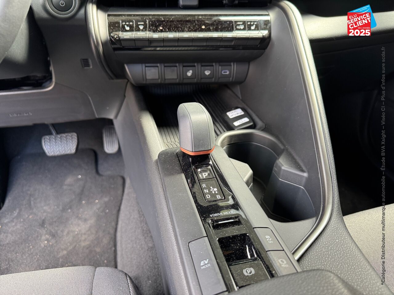 Véhicule d'occasion TOYOTA C-HR 2.0 200CH DESIGN NG23 chez Nissan Strasbourg