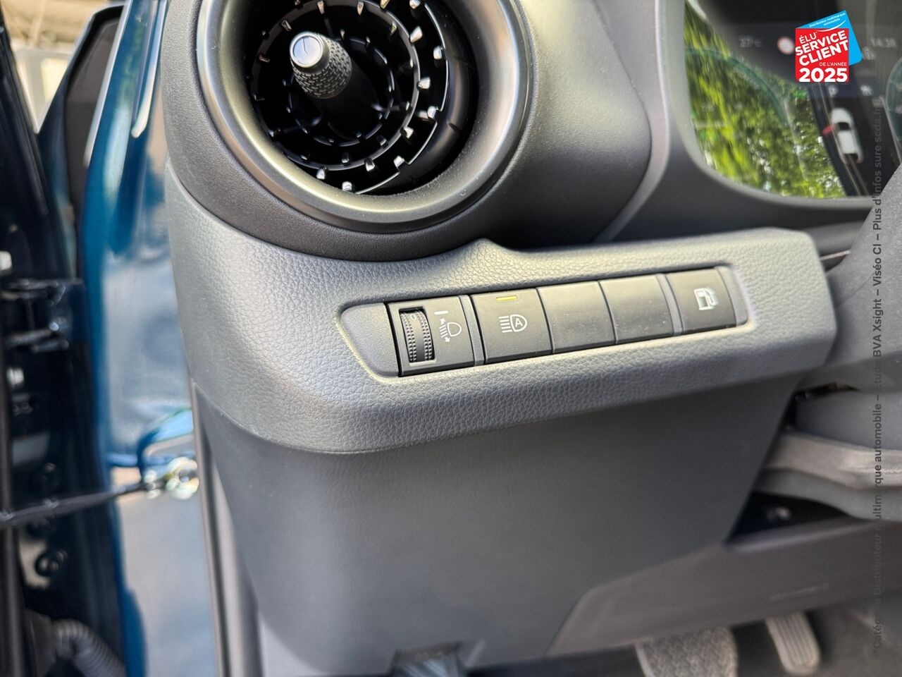 Véhicule d'occasion TOYOTA C-HR 2.0 200CH DESIGN NG23 chez Nissan Strasbourg