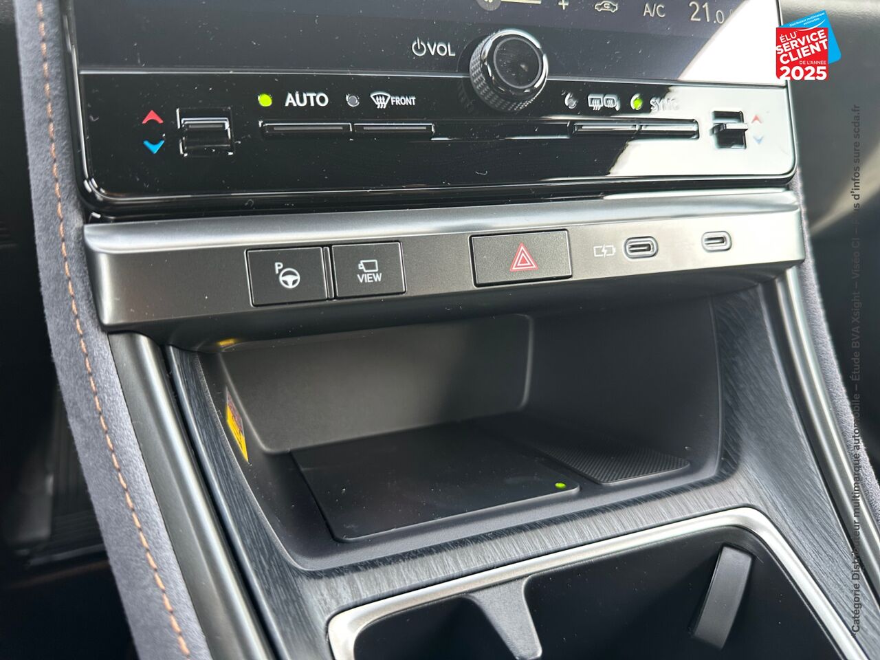 Véhicule d'occasion LEXUS LBX 1.5 136CH COOL 2WD chez BMW Belfort
