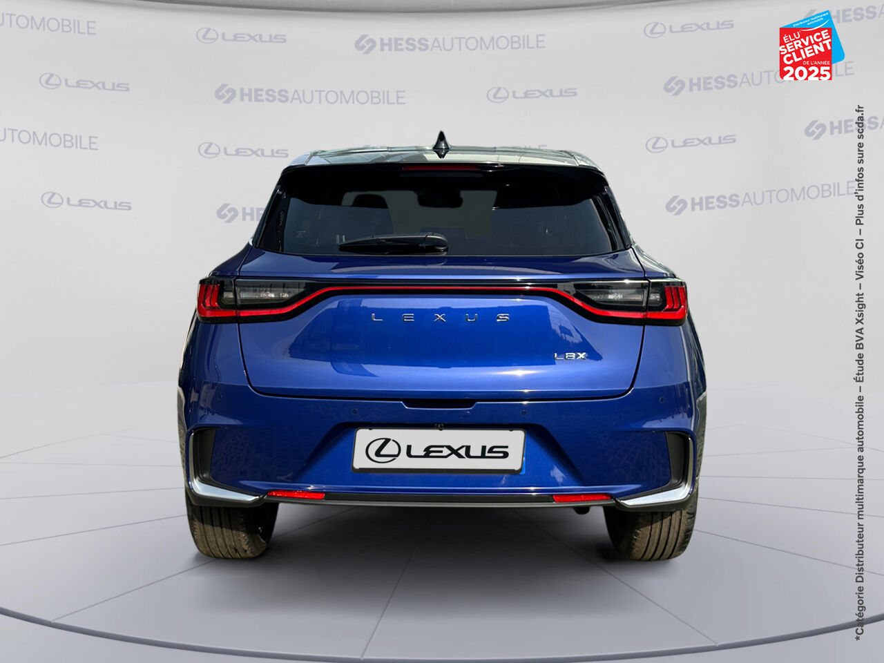 Véhicule d'occasion LEXUS LBX 1.5 136CH COOL 2WD chez BMW Belfort