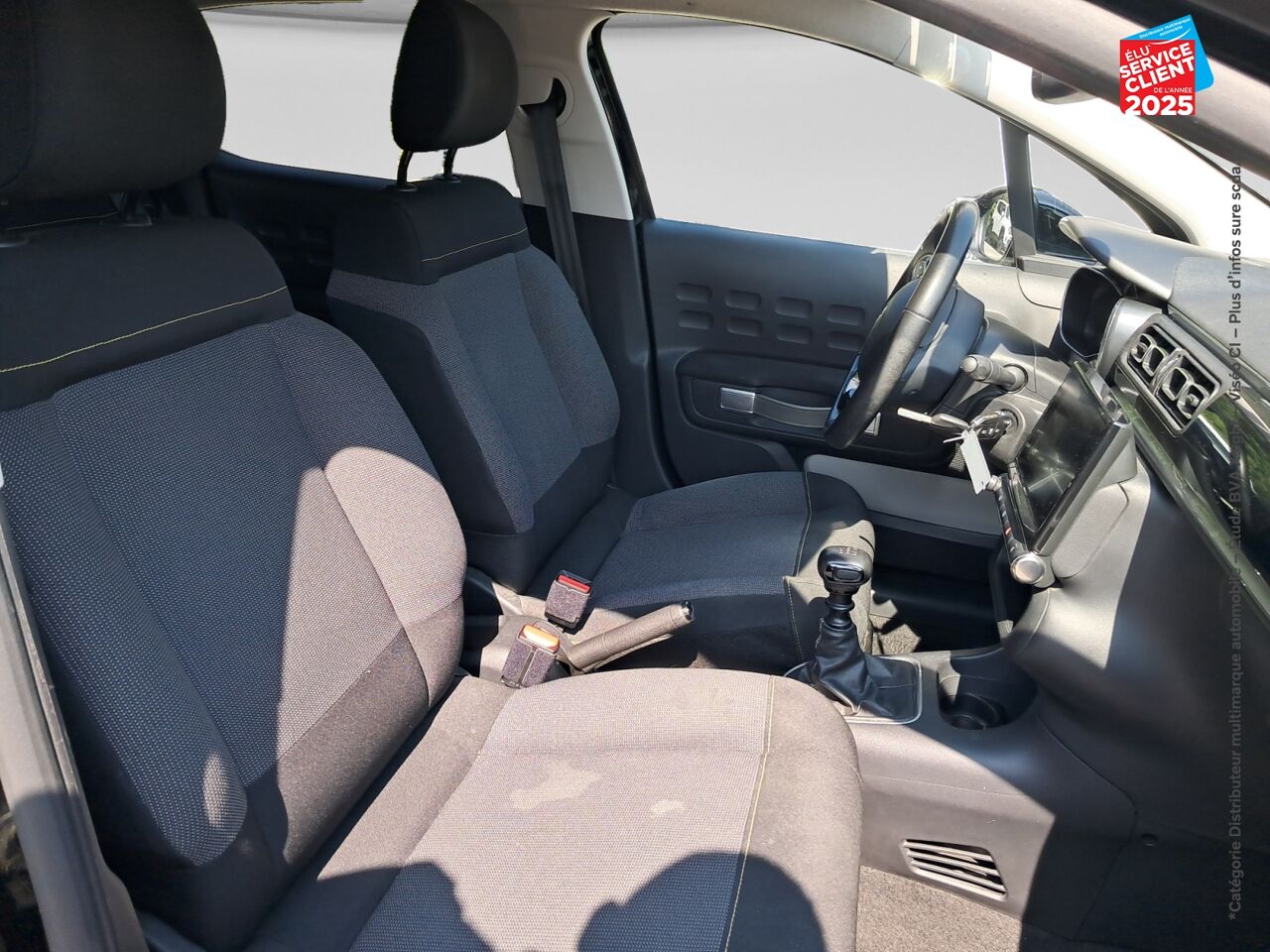 Véhicule d'occasion CITROEN C3 PURETECH 110CH FEEL SS E6.D chez Le Veodrome