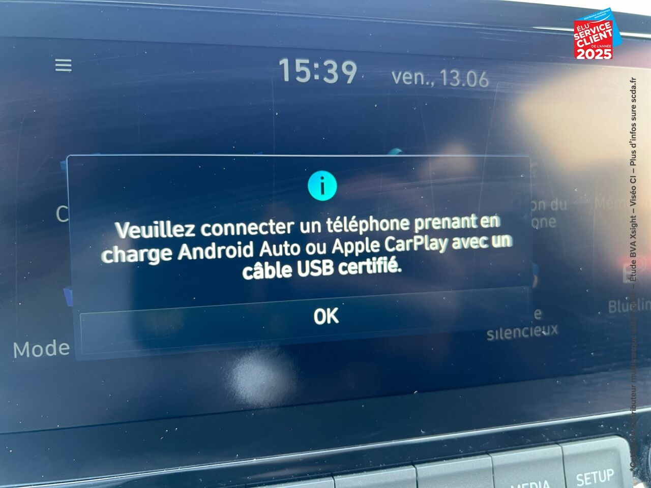 Véhicule d'occasion HYUNDAI KONA 1.6 GDI 141CH HYBRID EXECUTIVE DCT-6 SIEGES CHAUF/CUIR GPS CAMERA CARPLAY chez Hyundai Chalons