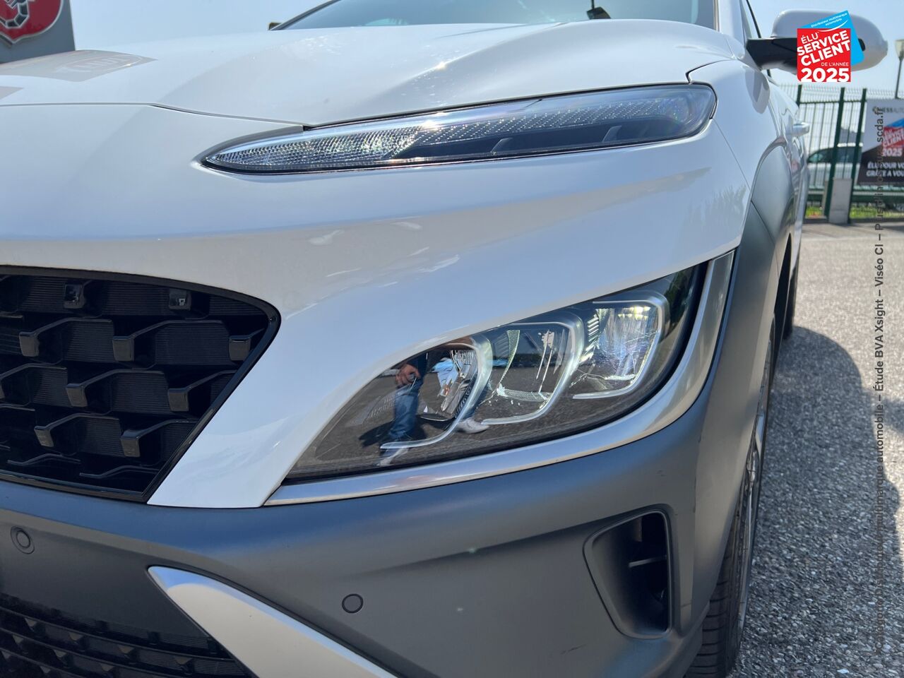 Véhicule d'occasion HYUNDAI KONA 1.6 GDI 141CH HYBRID EXECUTIVE DCT-6 SIEGES CHAUF/CUIR GPS CAMERA CARPLAY chez Hyundai Chalons