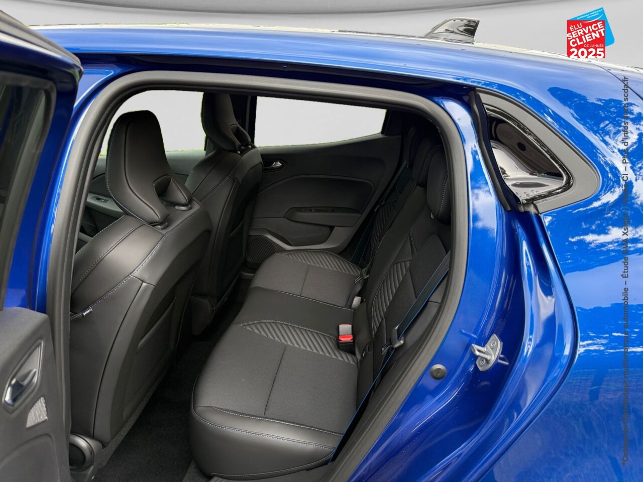 Véhicule d'occasion RENAULT CLIO 1.6 E-TECH 145CH FULL HYBRID ESPRIT ALPINE - 24 chez Nissan Belfort