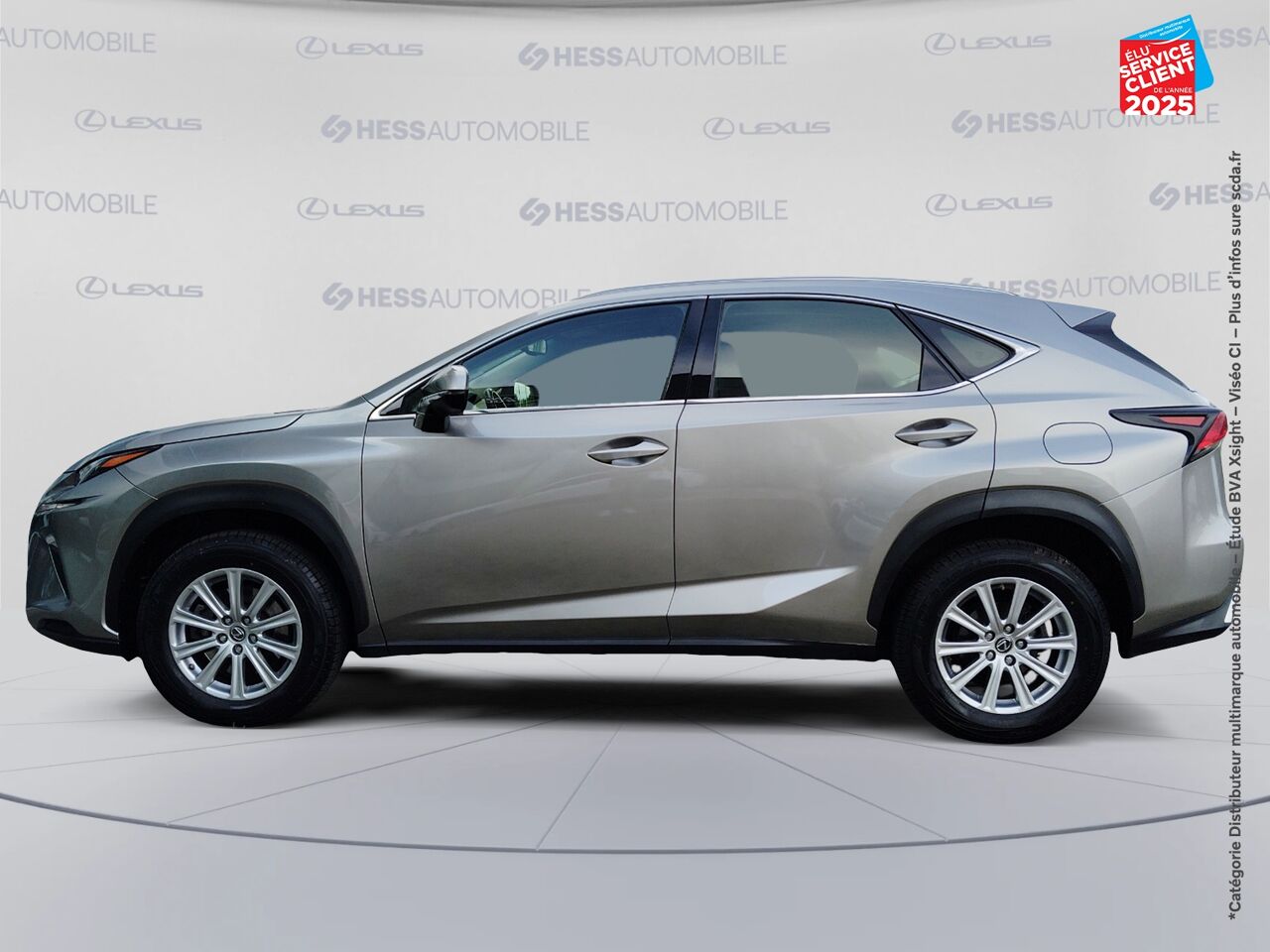 Véhicule d'occasion LEXUS NX 300H 2WD BUSINESS EURO6D-T GPS CAMERA chez Renault Saint-Louis