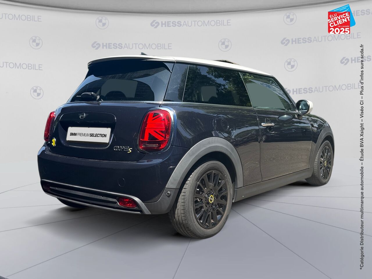 Véhicule d'occasion MINI MINI COOPER SE 184CH EDITION CAMDEN BVA 5CV chez Hyundai Chalons