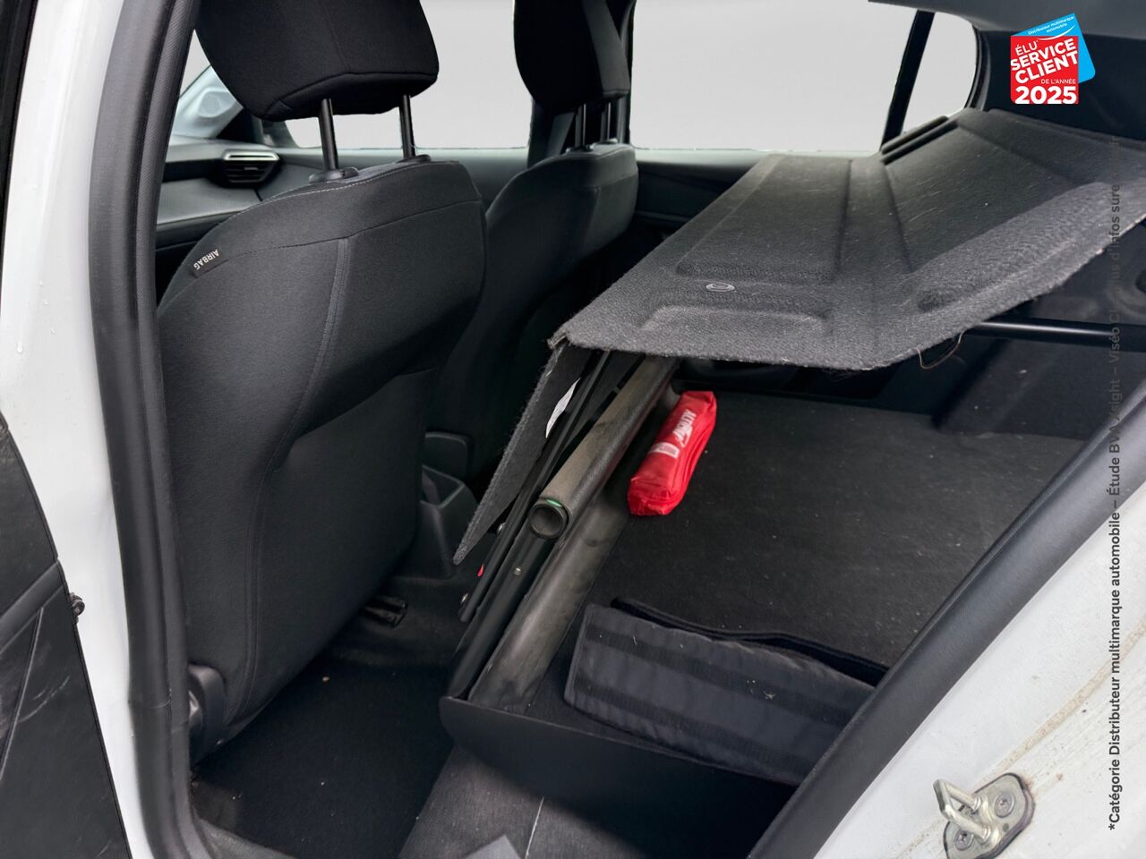 Véhicule d'occasion PEUGEOT 208 AFFAIRE 1.5 BLUEHDI 100 PREMIUM GPS CARPLAY chez Toyota Verdun