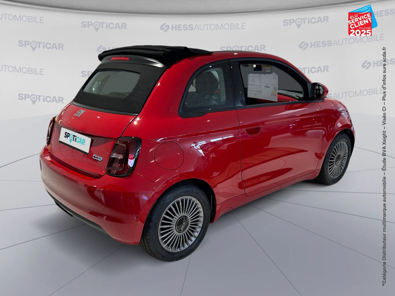 Véhicule d'occasion FIAT 500C E 95CH PACK CONFORT MY23 chez Toyota Thionville