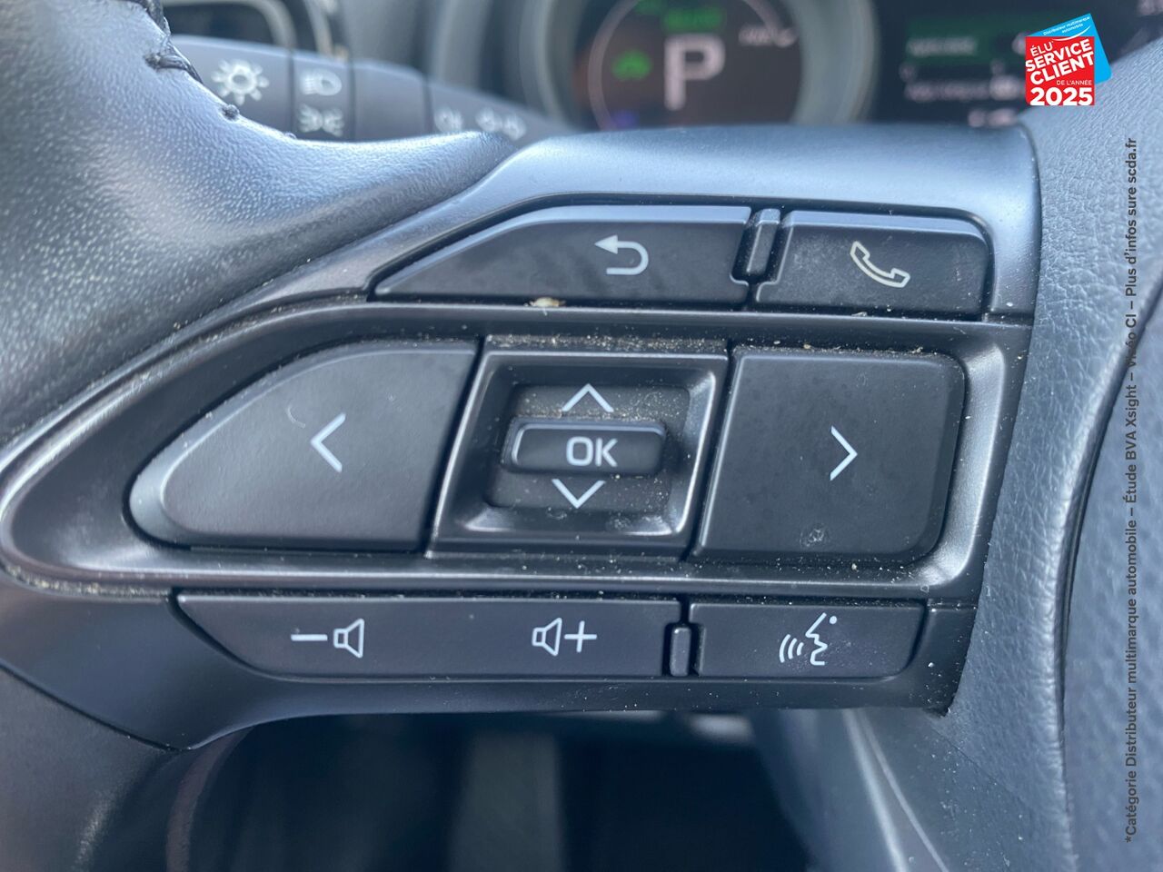 Véhicule d'occasion TOYOTA YARIS CROSS 116H DYNAMIC BUSINESS + PROGRAMME BEYOND ZERO ACADEMY MY21 SIEGES CHAUF GPS CAMERA chez Dacia Strasbourg