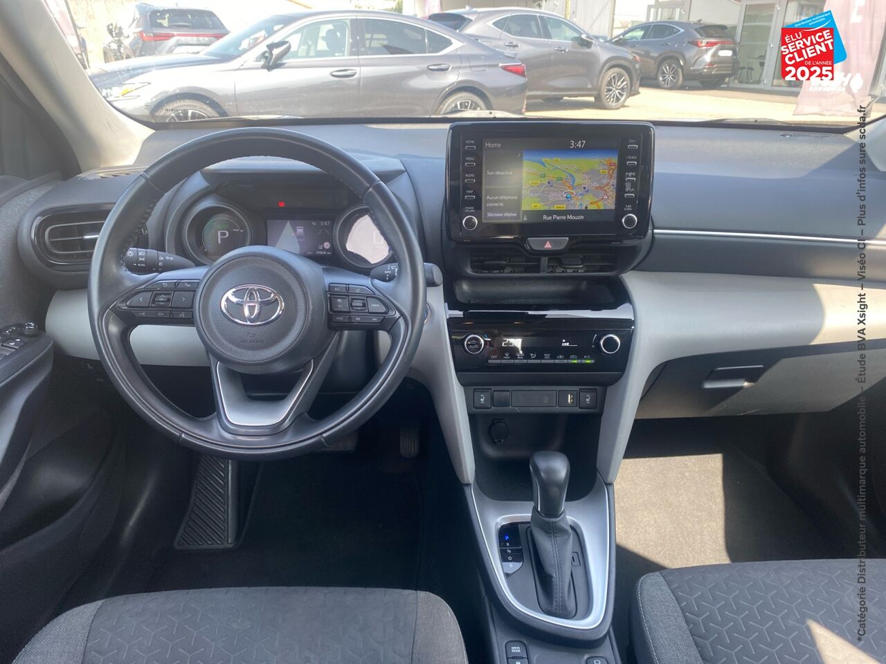 Véhicule d'occasion TOYOTA YARIS CROSS 116H DYNAMIC BUSINESS + PROGRAMME BEYOND ZERO ACADEMY MY21 SIEGES CHAUF GPS CAMERA chez Dacia Strasbourg