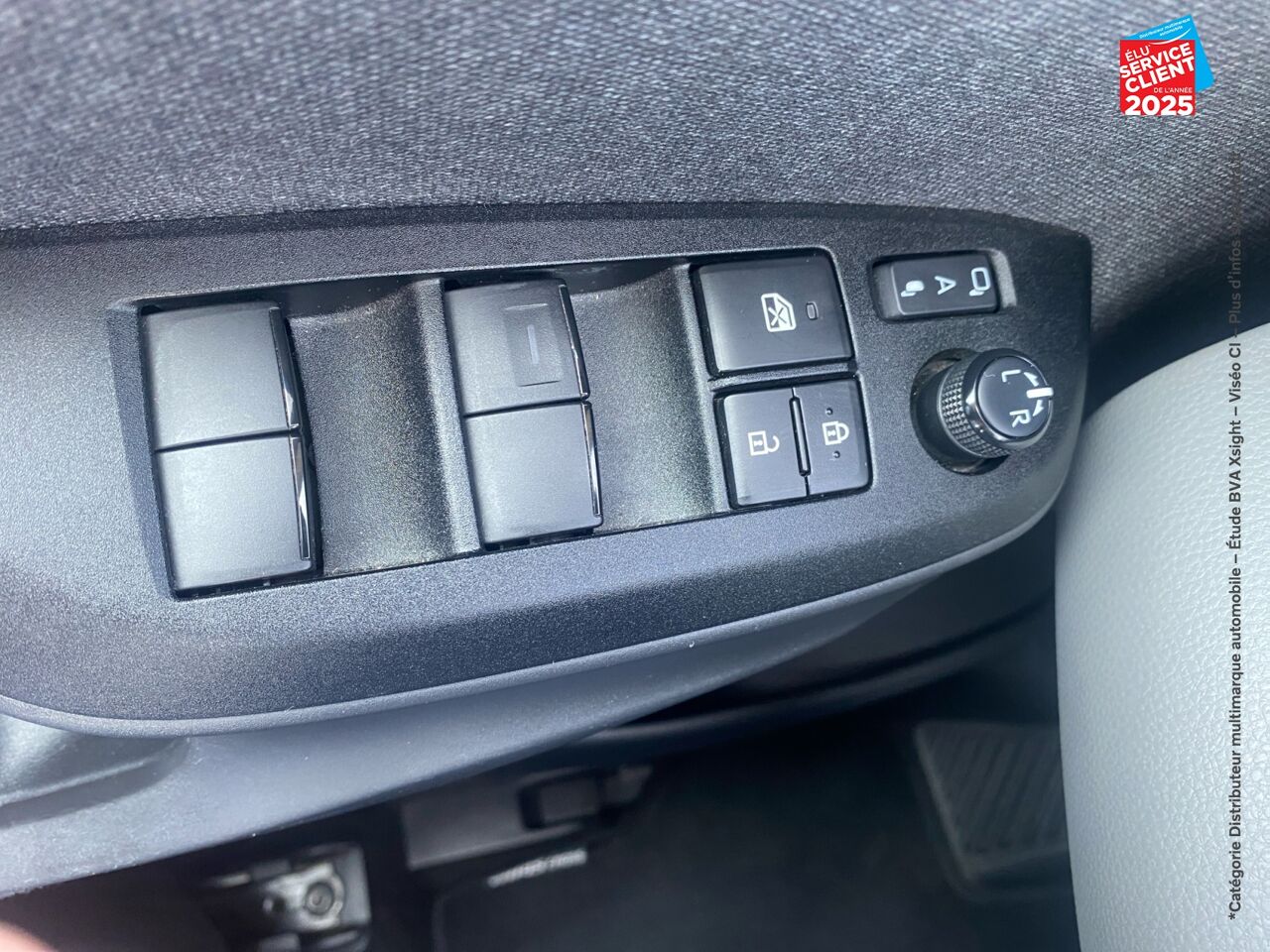 Véhicule d'occasion TOYOTA YARIS CROSS 116H DYNAMIC BUSINESS + PROGRAMME BEYOND ZERO ACADEMY MY21 SIEGES CHAUF GPS CAMERA chez Dacia Strasbourg