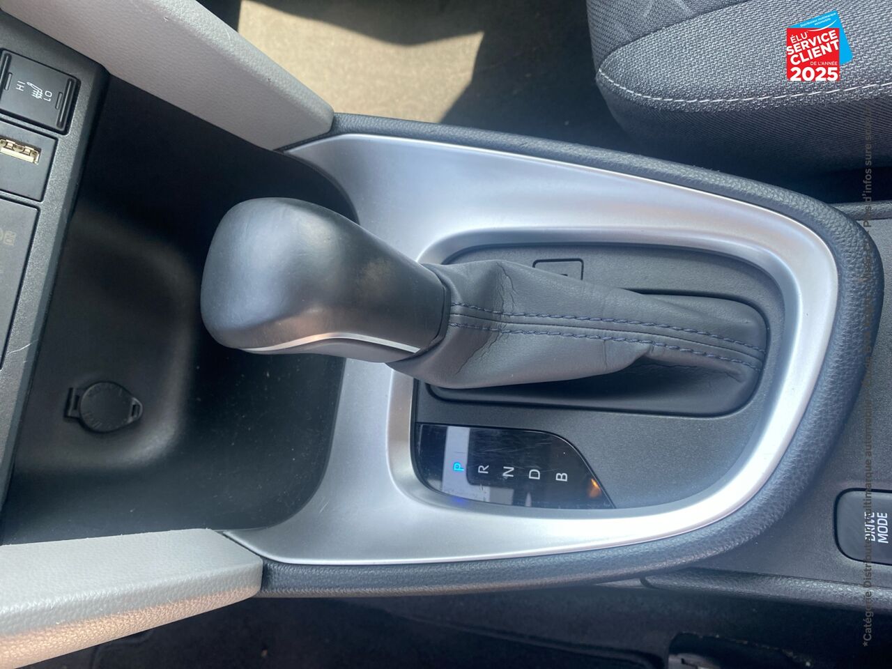 Véhicule d'occasion TOYOTA YARIS CROSS 116H DYNAMIC BUSINESS + PROGRAMME BEYOND ZERO ACADEMY MY21 SIEGES CHAUF GPS CAMERA chez Dacia Strasbourg